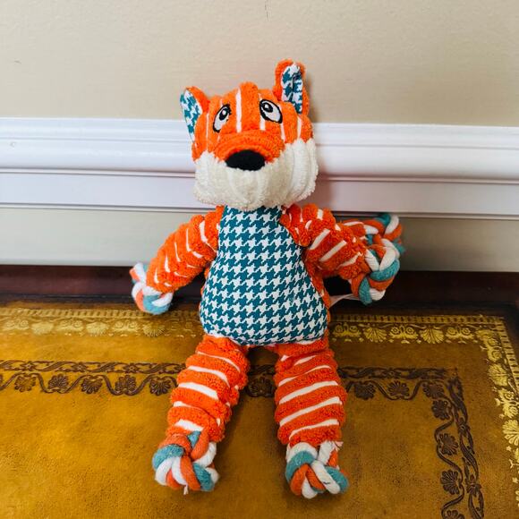 KONG Floppy Knots Fox Dog Squeaky Toy Small Medium Breed NEW - Picture 1 of 8